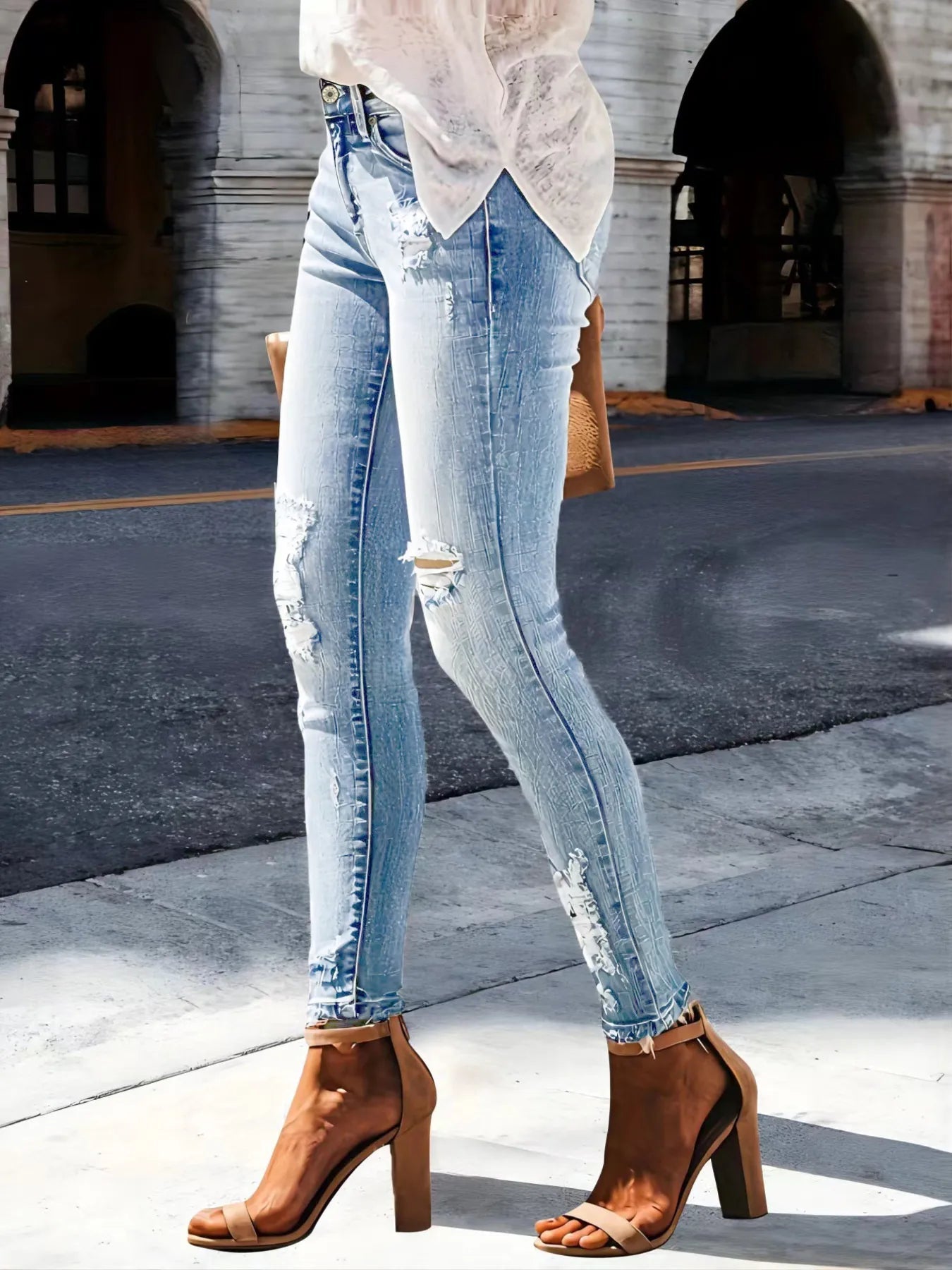 Distressed Skinny Jeans - R - DRESS