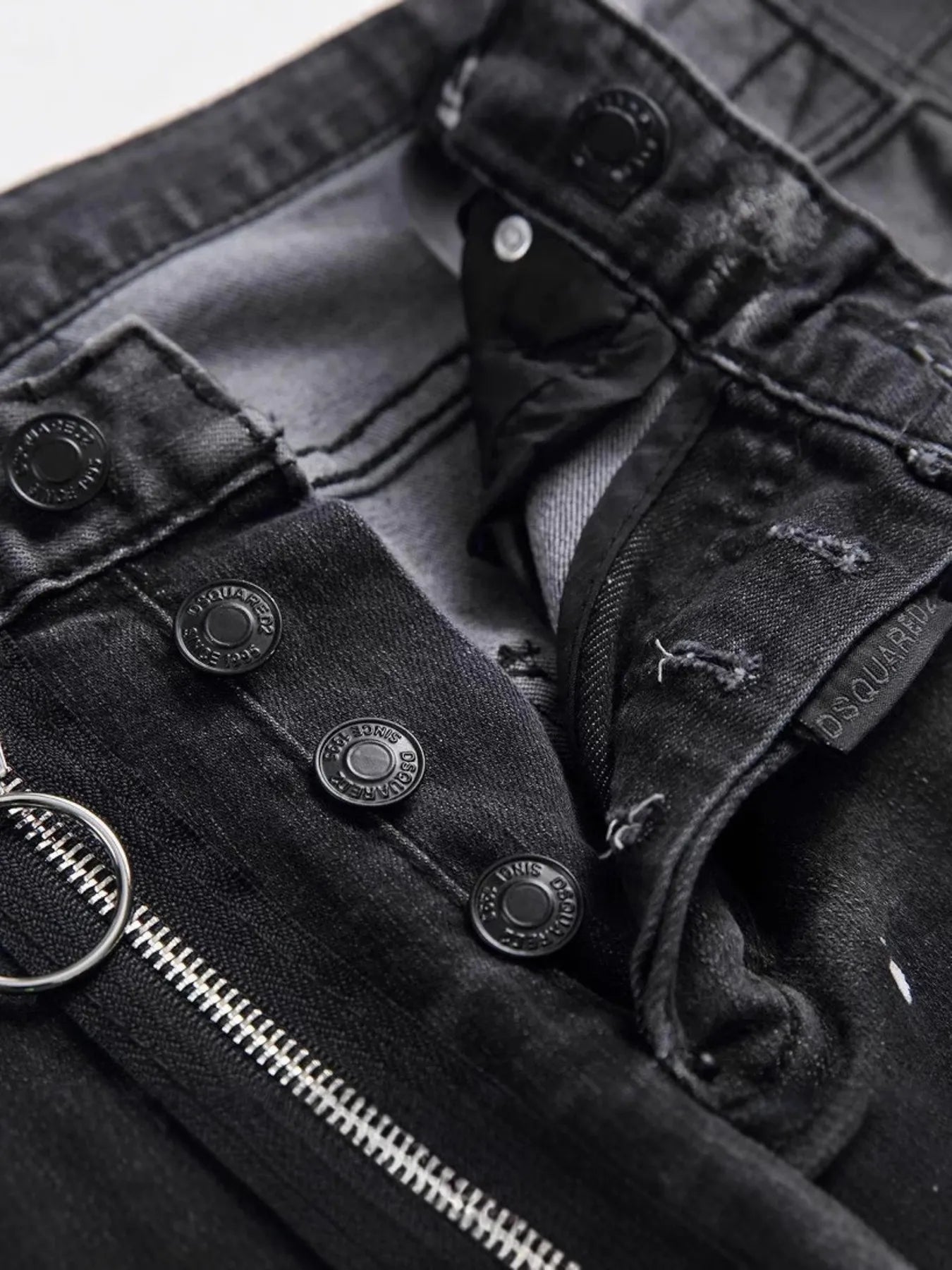Men's Distressed Jeans - R - DRESS