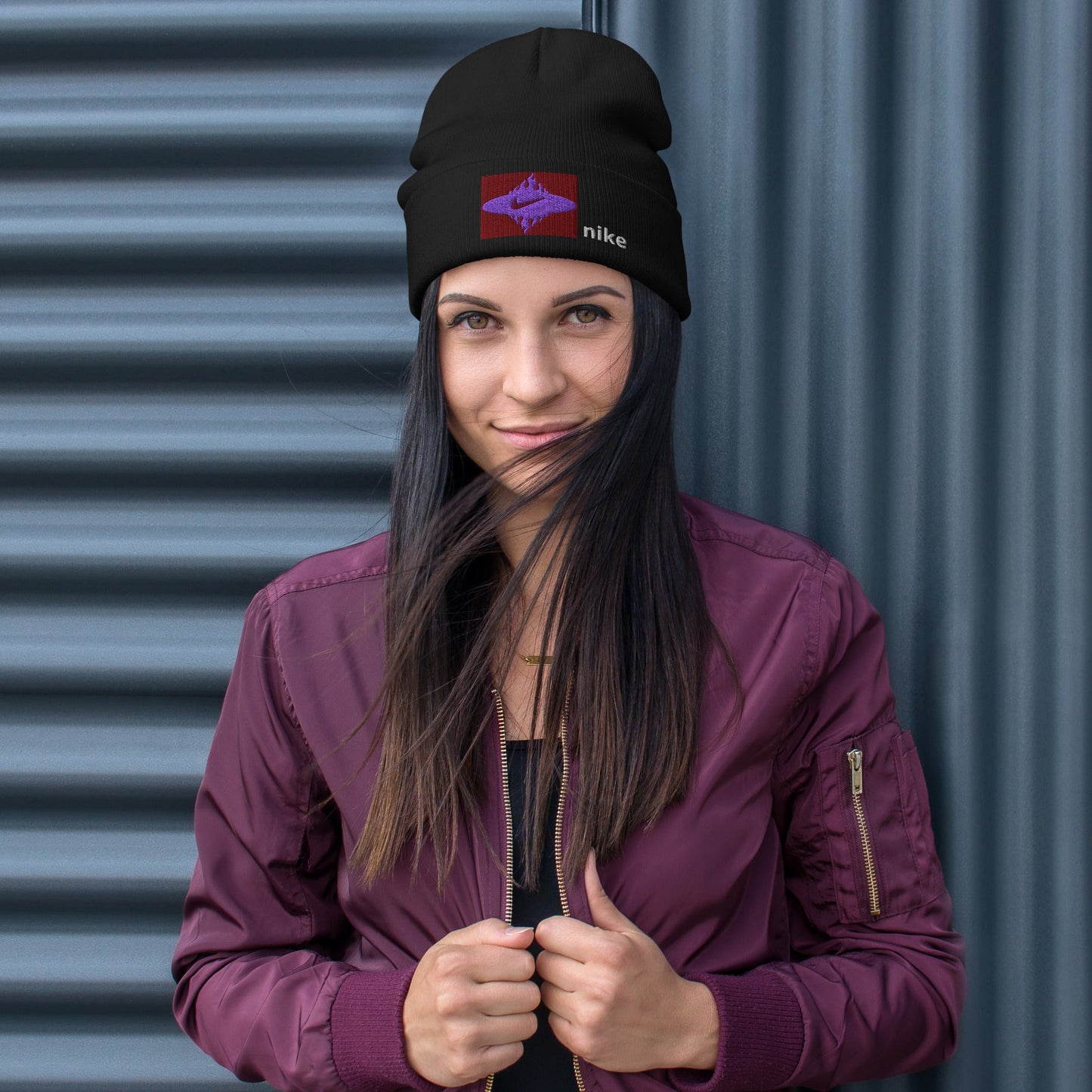 Nike Logo Embroidered Beanie - R - DRESS