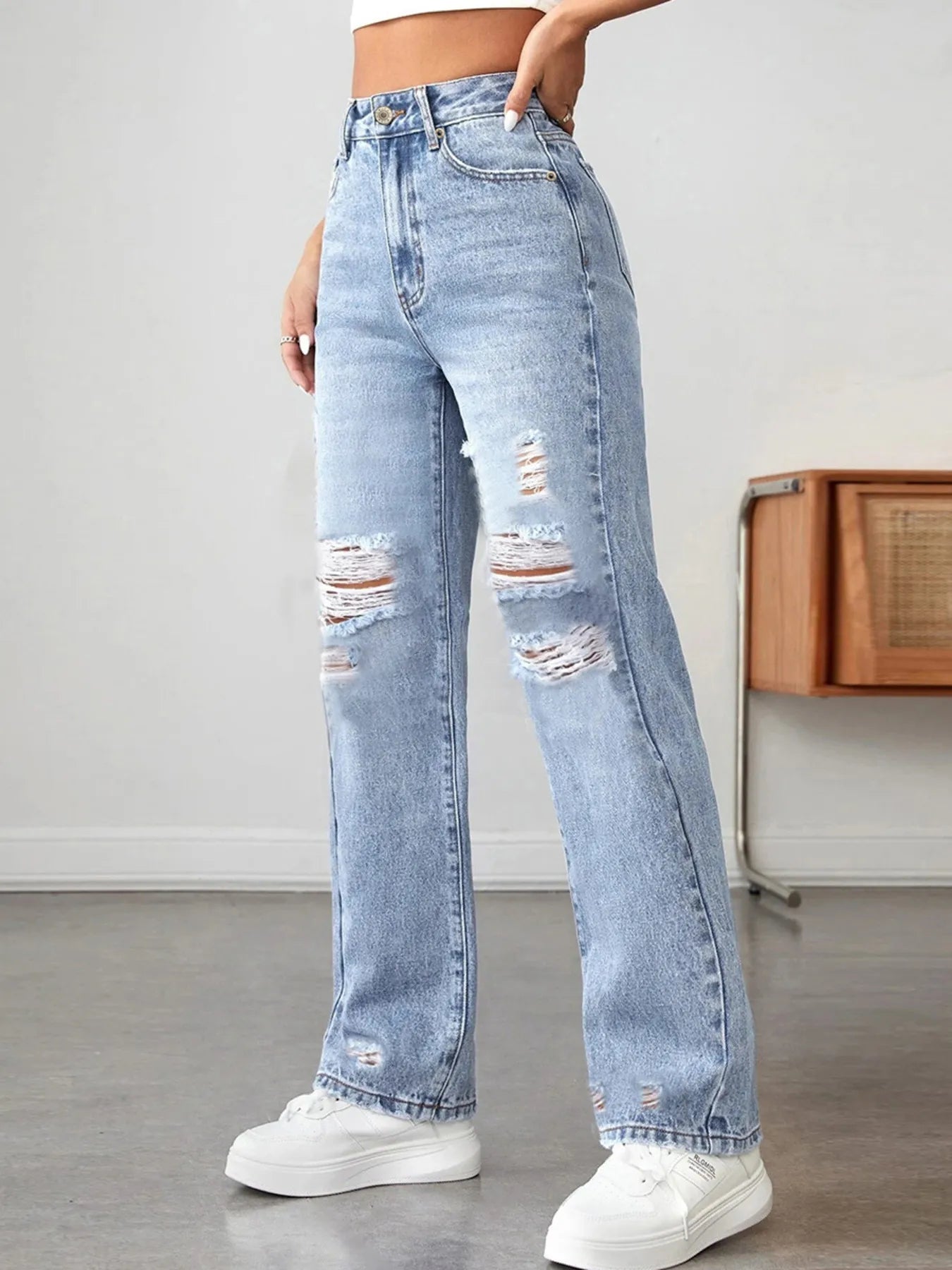 Distressed High Waisted Jeans - R - DRESS