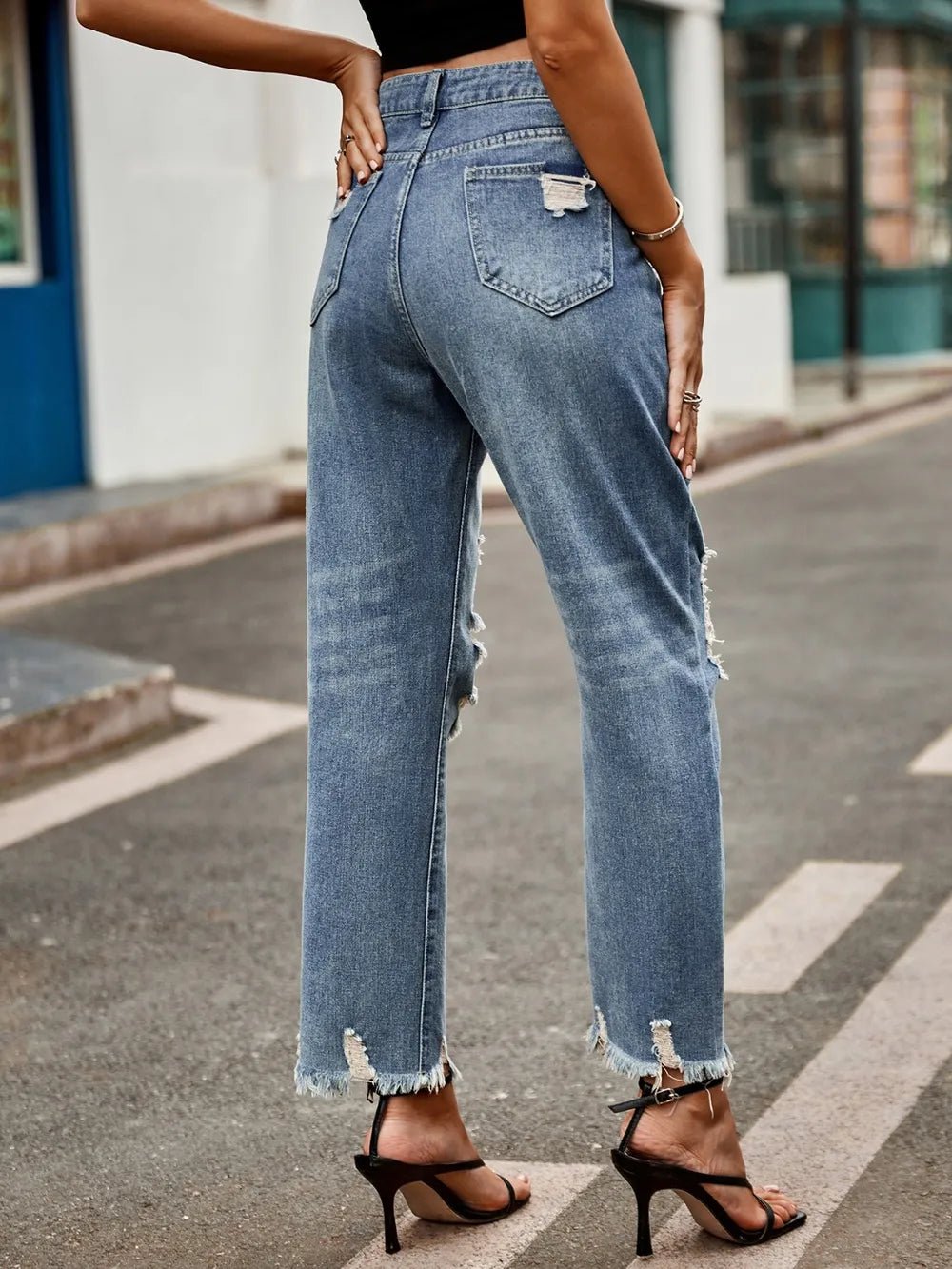 Distressed Raw Hem Jeans with Pockets - R - DRESS