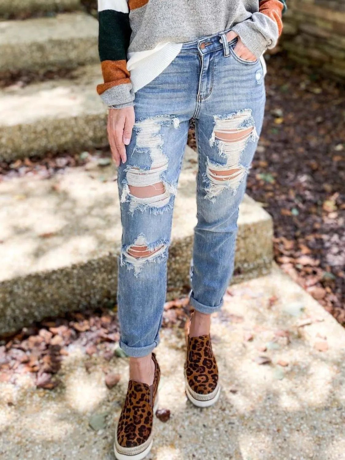 Distressed Skinny Jeans - R - DRESS