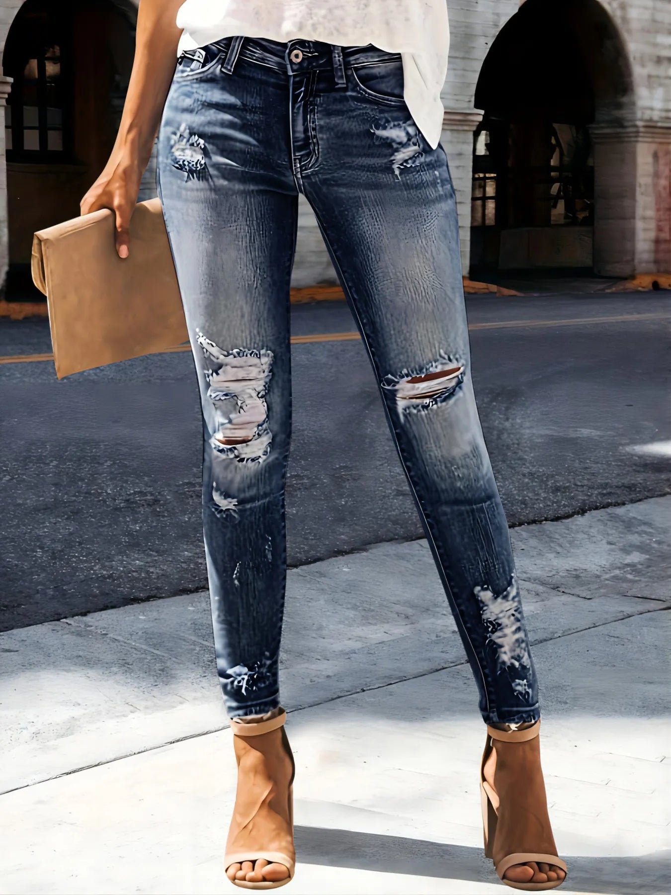 Distressed Skinny Jeans - R - DRESS