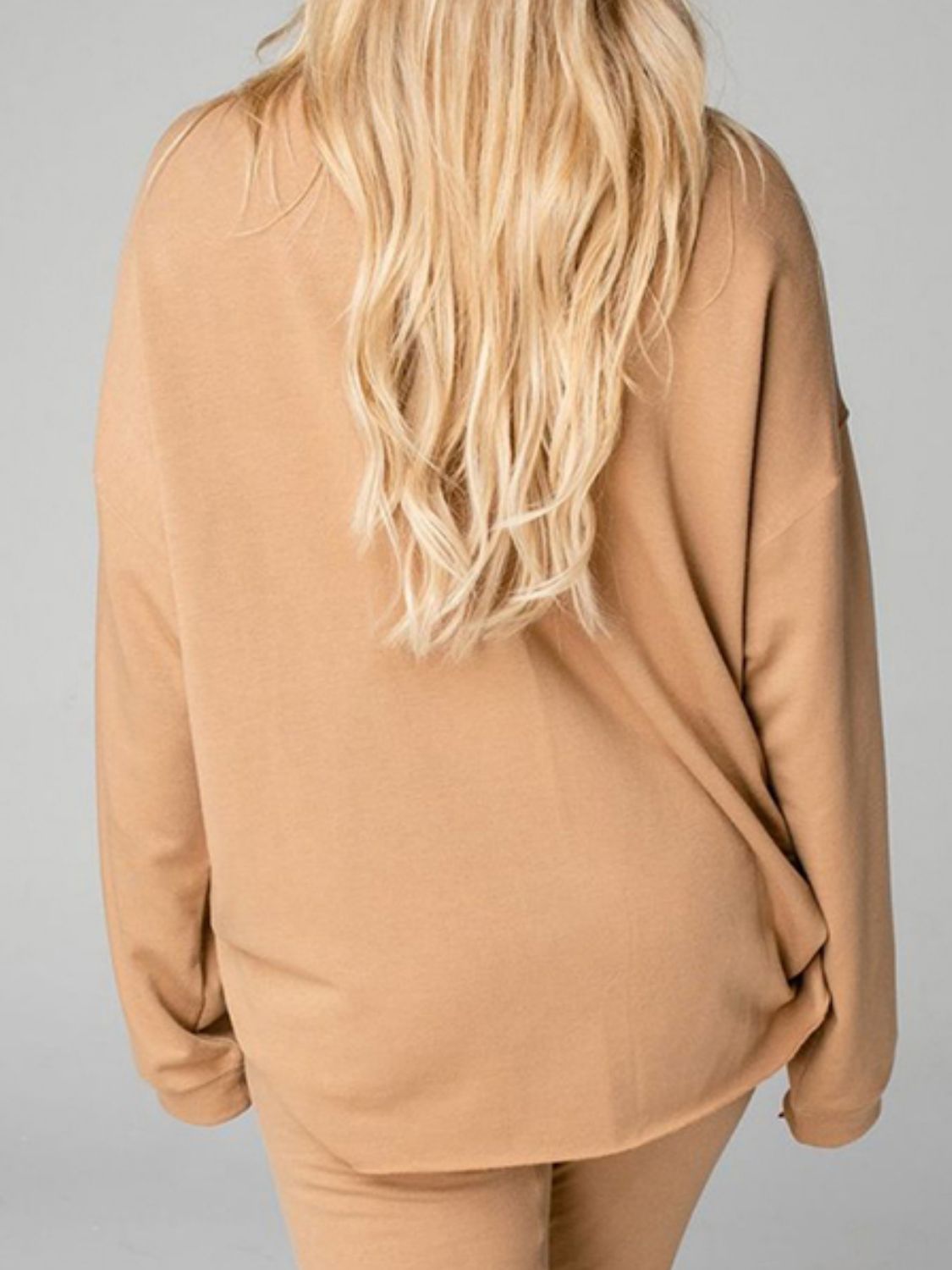 Distressed Sweatshirt and Joggers Set - R - DRESS