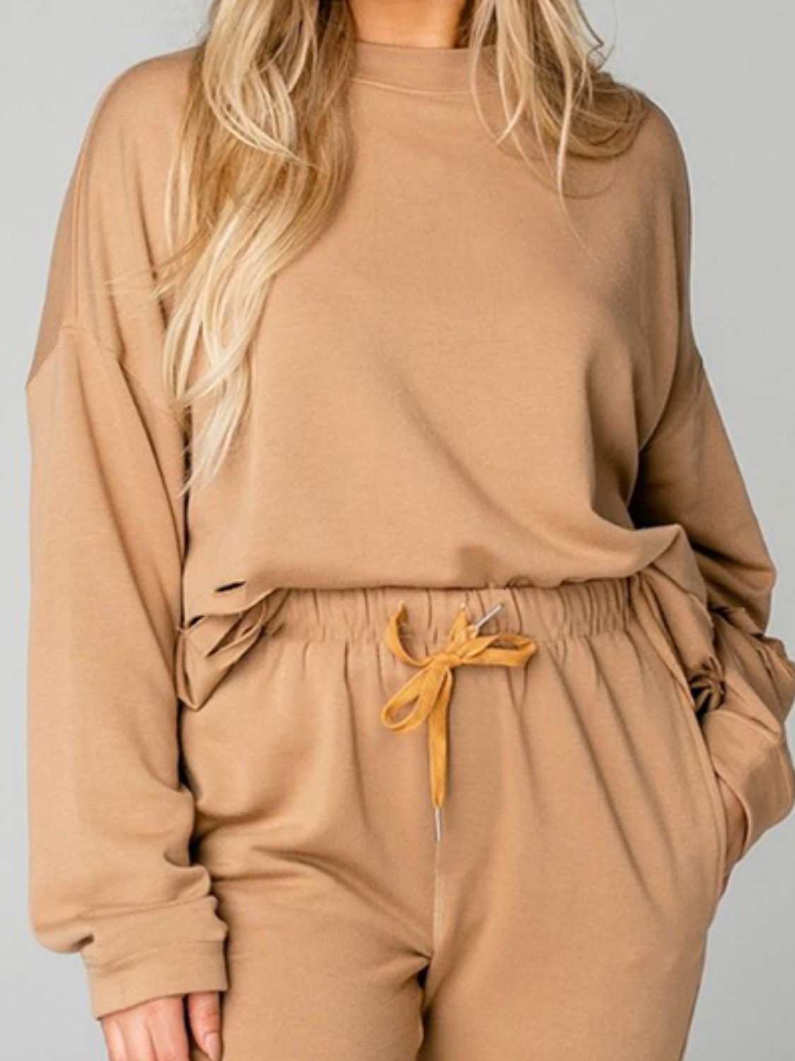 Distressed Sweatshirt and Joggers Set - R - DRESS