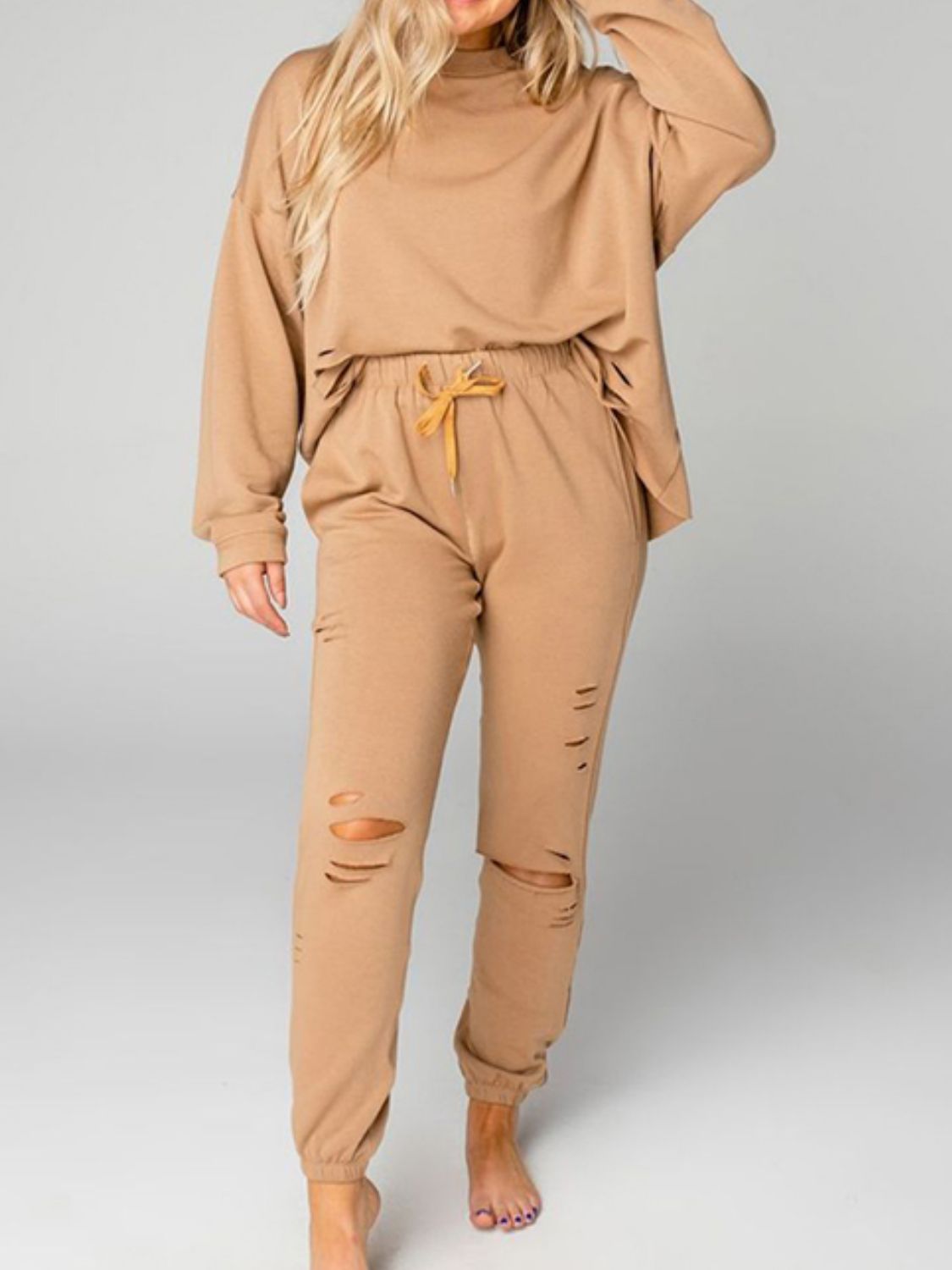 Distressed Sweatshirt and Joggers Set - R - DRESS