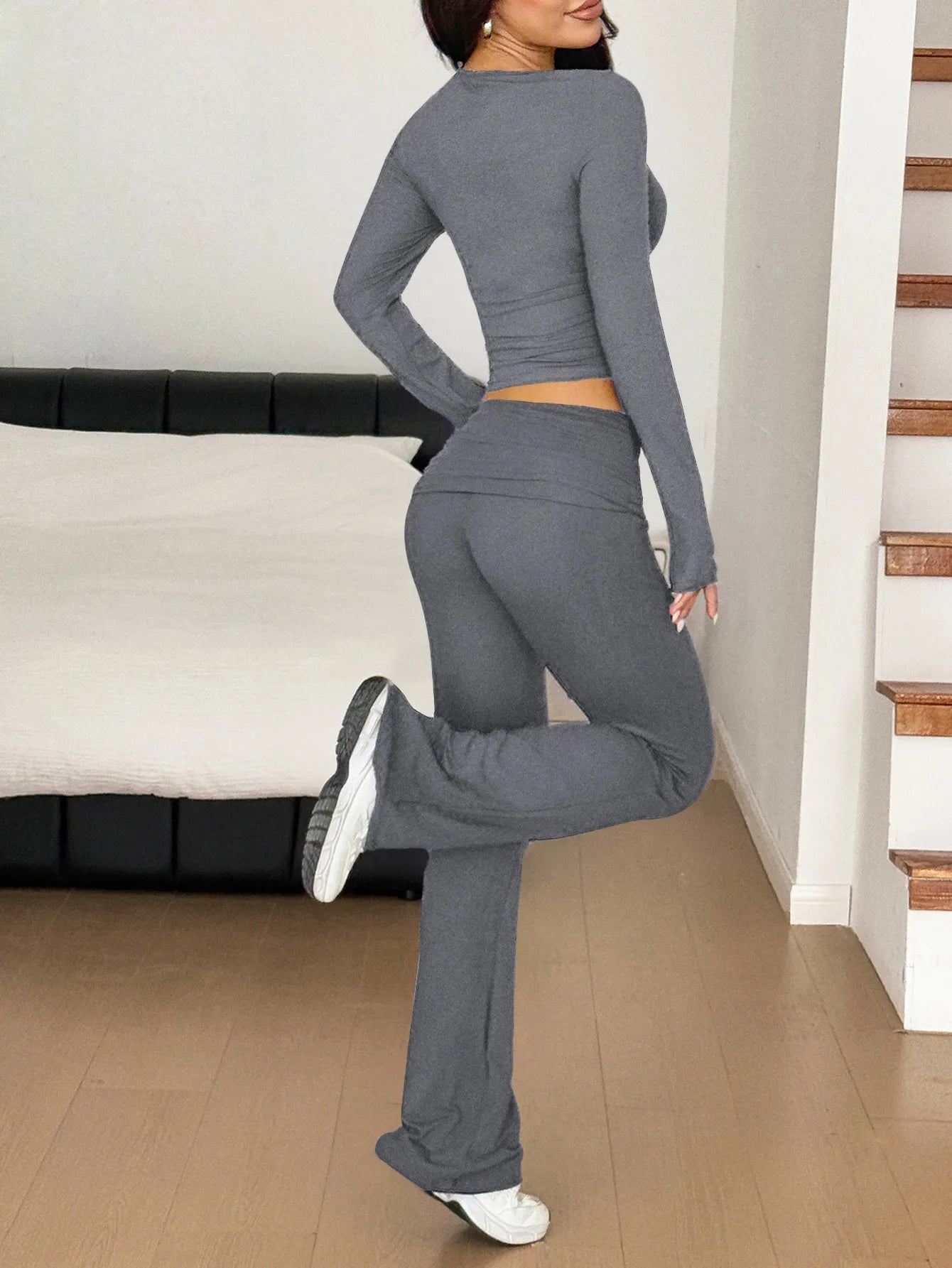 Long Sleeve Crop Top and Bootcut Pants Set - R - DRESS