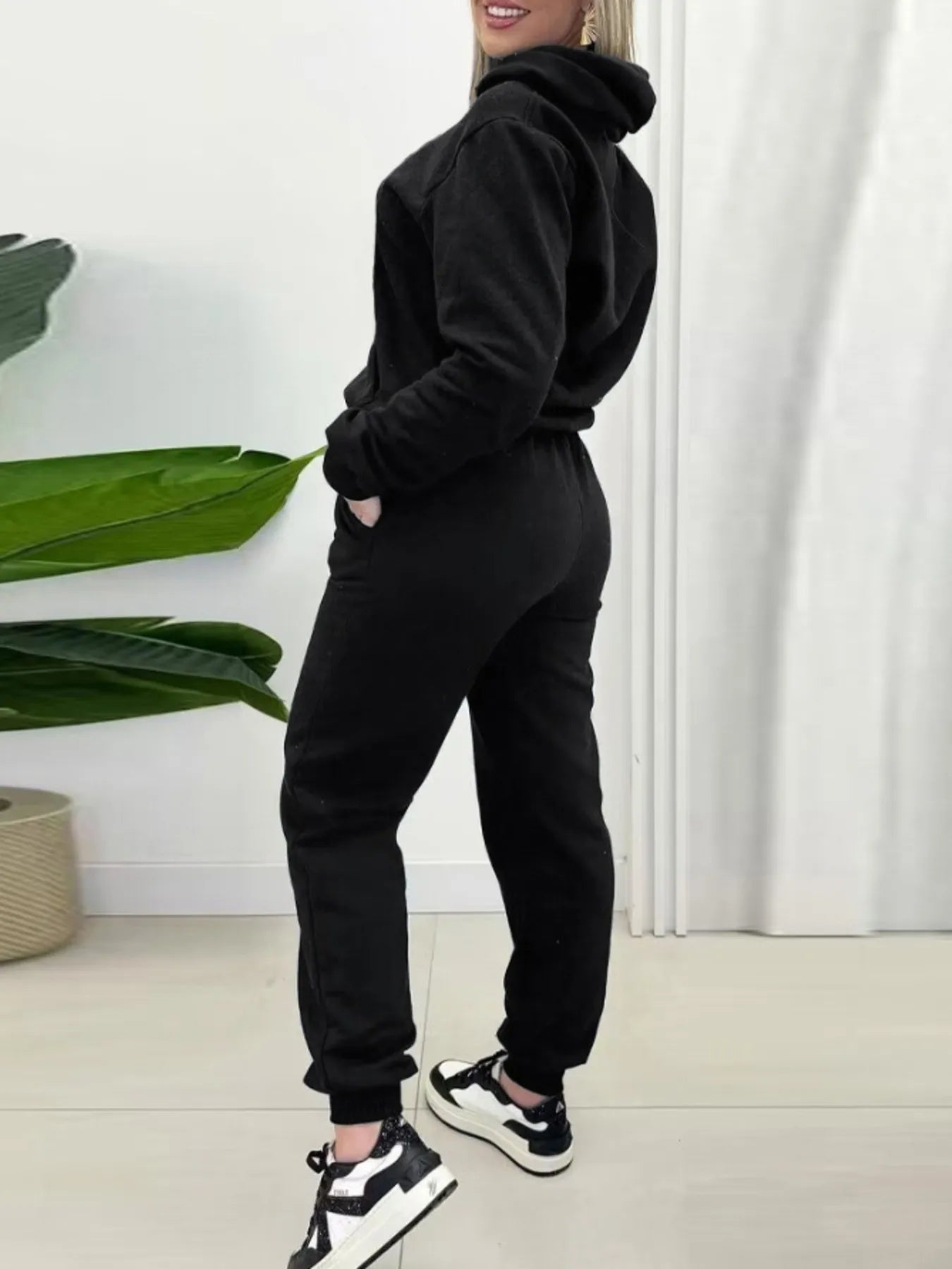 Long Sleeve Hoodie and Joggers Set - R - DRESS