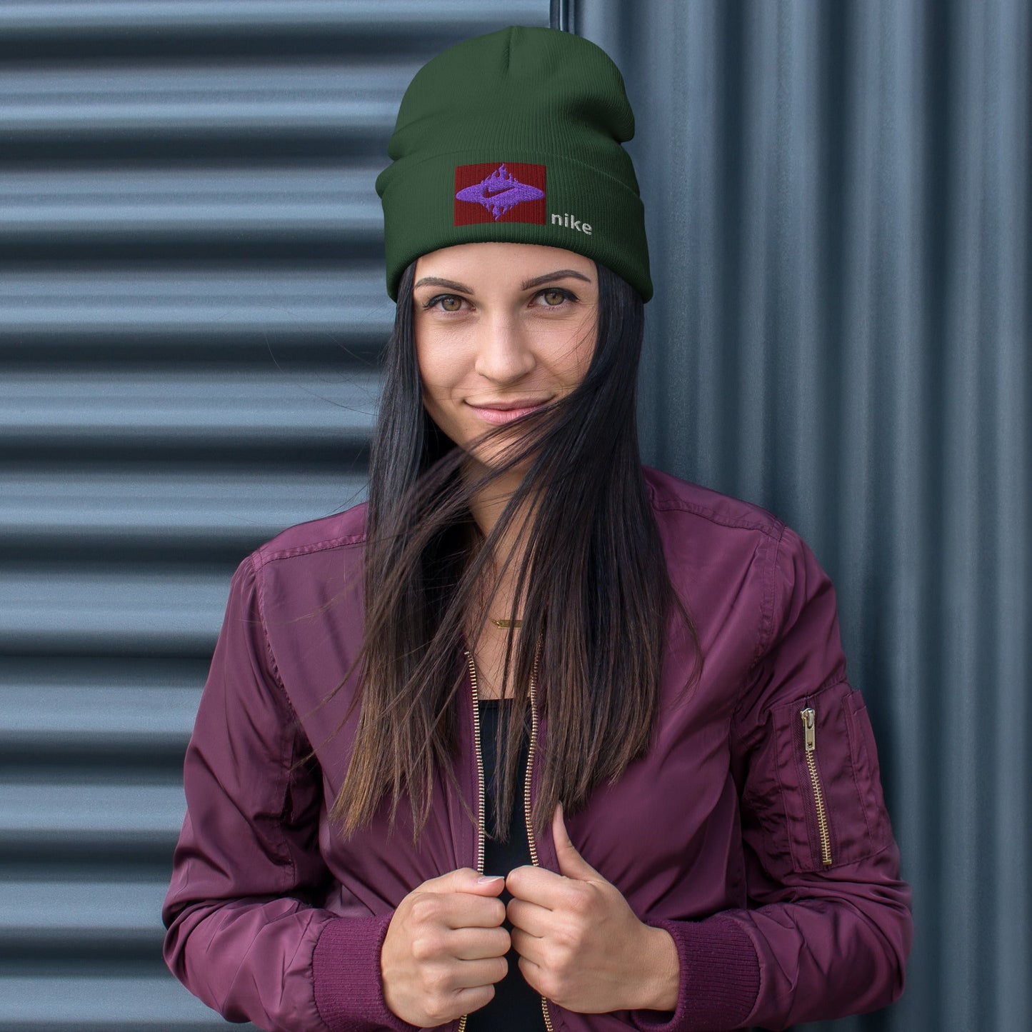 Nike Logo Embroidered Beanie - R - DRESS